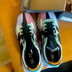UNWORN!  NEW BALANCE

XC-72 'ASCEND'
Multi-Color

US SIZE US 10.5 M